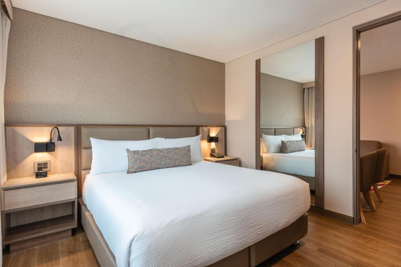 Residence Inn By Marriott Bogotá Esterno foto
